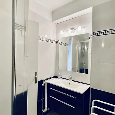 Azurore Tiz406 2ch Apartment Cannes
